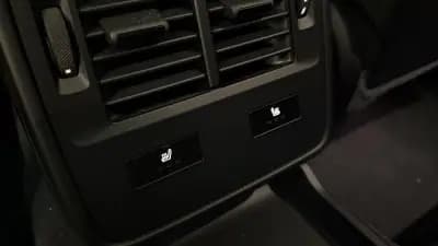 Vendo Porsche Taycan 2020 - 72000 EUR, 96306 km - AUTO.MOTO.pt