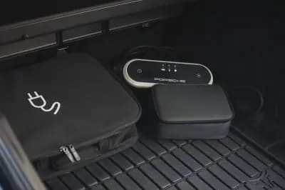 Sell Porsche Panamera Sport Turismo 2019 - 69880 EUR, 97640 km - AUTO.MOTO.pt