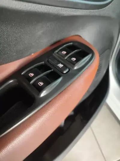 Sell Fiat 500L 2013 - 7990 EUR, 194500 km - AUTO.MOTO.pt