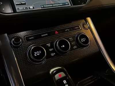 Vendo Land Rover Range Rover Sport 2015 - 34990 EUR, 186000 km - AUTO.MOTO.pt