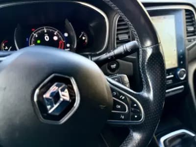 Sell Renault Mégane 2020 - 17950 EUR, 114000 km - AUTO.MOTO.pt