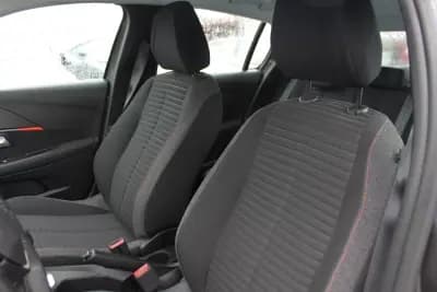 Vendo Peugeot 208 2022 - 16750 EUR, 121000 km - AUTO.MOTO.pt