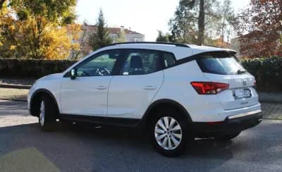 Sell SEAT Arona 2022 - 15900 EUR, 62000 km - AUTO.MOTO.pt
