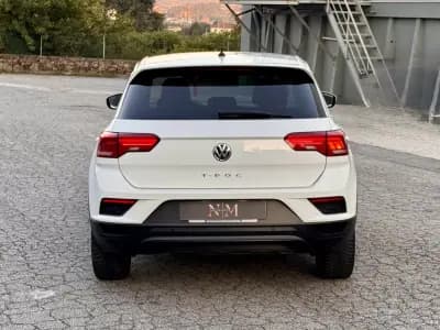 Vendo Volkswagen T-Roc 2020 - 23500 EUR, 88000 km - AUTO.MOTO.pt