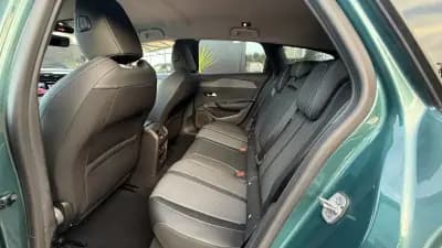 Vendo Peugeot 308 SW 2023 - 22990 EUR, 145000 km - AUTO.MOTO.pt