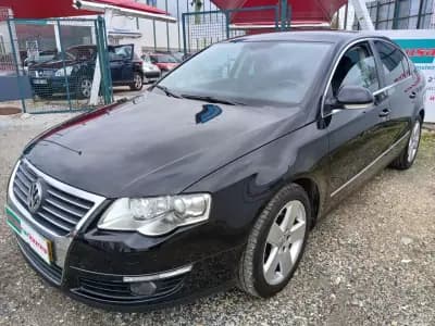 Vendo Volkswagen Passat 2006 - 8350 EUR, 138534 km - AUTO.MOTO.pt
