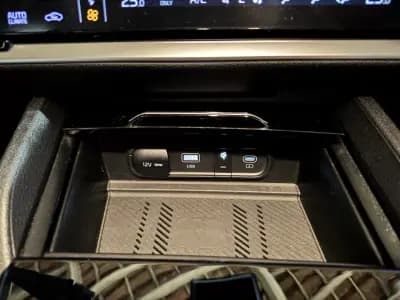 Vendo Kia Sportage 2025 - 41000 EUR, 4834 km - AUTO.MOTO.pt