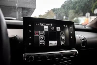 Sell Citroën C4 Cactus 2016 - 10550 EUR, 98640 km - AUTO.MOTO.pt