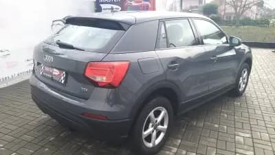 Vendo Audi Q2 2018 - 18850 EUR, 149862 km - AUTO.MOTO.pt