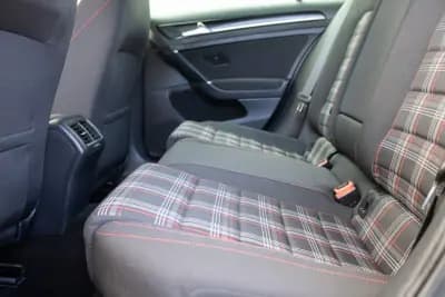 Vendo Volkswagen Golf 2014 - 19990 EUR, 167000 km - AUTO.MOTO.pt