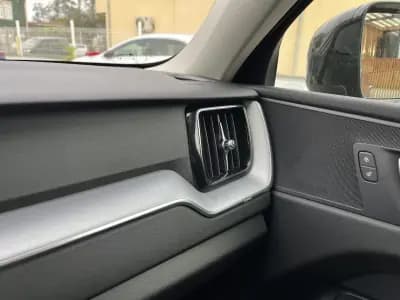 Vendo Volvo XC 60 2020 - 32750 EUR, 141000 km - AUTO.MOTO.pt