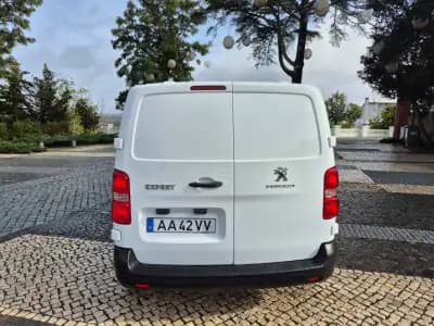 Vendo Peugeot Expert 2020 - 12950 EUR, 124434 km - AUTO.MOTO.pt