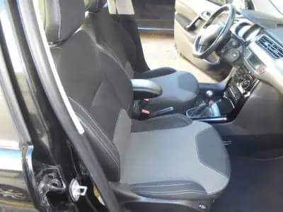 Vendo Citroën C3 2014 - 8500 EUR, 105000 km - AUTO.MOTO.pt