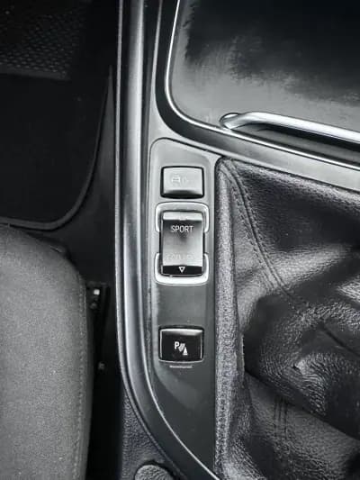 Sell BMW 318 2016 - 14900 EUR, 160000 km - AUTO.MOTO.pt