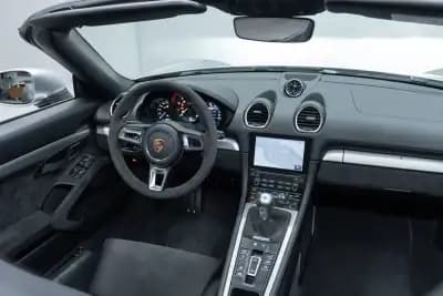 Vendo Porsche 718 Spyder 2020 - 129950 EUR, 16000 km - AUTO.MOTO.pt