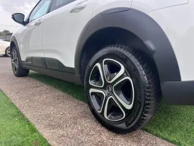 Sell Citroën C4 Cactus 2020 - 14000 EUR, 150000 km - AUTO.MOTO.pt