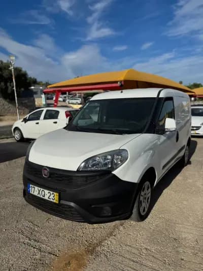 Vendo Fiat Doblo 2019 - 11900 EUR, 131980 km - AUTO.MOTO.pt