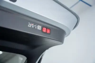 Sell Mercedes-Benz EQE 2024 - 72500 EUR, 28500 km - AUTO.MOTO.pt