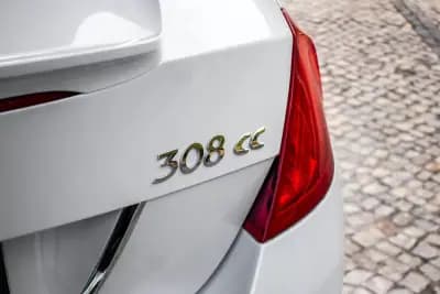 Vendo Peugeot 308 CC 2010 - 10450 EUR, 210184 km - AUTO.MOTO.pt