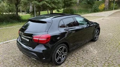 Sell Mercedes-Benz GLA 180 2020 - 25750 EUR, 160000 km - AUTO.MOTO.pt