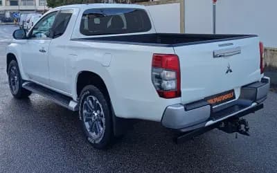 Vendo Mitsubishi L200 2022 - 28990 EUR, 183500 km - AUTO.MOTO.pt
