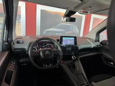 Sell Citroën Berlingo 2019 - 20990 EUR, 103199 km - AUTO.MOTO.pt