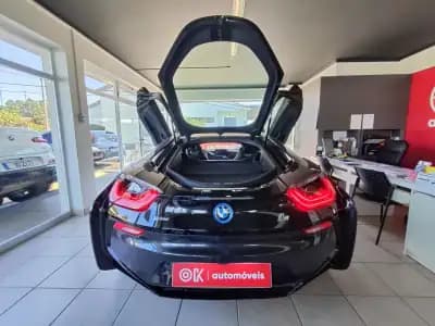 Sell BMW i8 2017 - 65500 EUR, 96600 km - AUTO.MOTO.pt