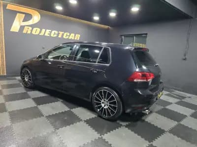 Sell Volkswagen Golf 2013 - 14500 EUR, 180000 km - AUTO.MOTO.pt