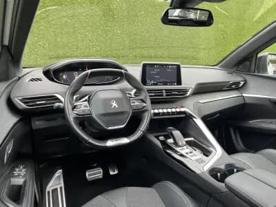 Sell Peugeot 3008 2018 - 21990 EUR, 130000 km - AUTO.MOTO.pt