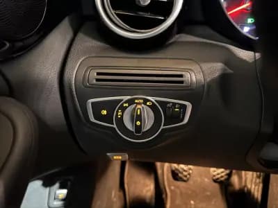 Sell Mercedes-Benz C 200 2020 - 23900 EUR, 98681 km - AUTO.MOTO.pt