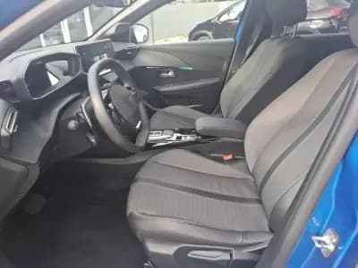 Sell Peugeot 208 2023 - 19990 EUR, 17000 km - AUTO.MOTO.pt