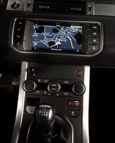 Sell Land Rover Range Rover Evoque 2016 - 20950 EUR, 150000 km - AUTO.MOTO.pt