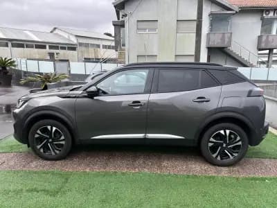 Vendo Peugeot 2008 2021 - 17900 EUR, 95000 km - AUTO.MOTO.pt