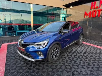 Vendo Renault Captur 2022 - 17300 EUR, 89000 km - AUTO.MOTO.pt