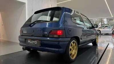 Sell Renault Clio 1994 - 26990 EUR, 95009 km - AUTO.MOTO.pt