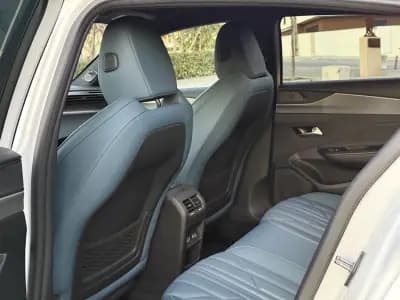 Vendo Peugeot 308 2021 - 25000 EUR, 58000 km - AUTO.MOTO.pt