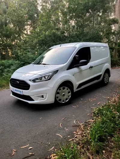 Sell Ford Transit Connect 2019 - 11990 EUR, 179000 km - AUTO.MOTO.pt