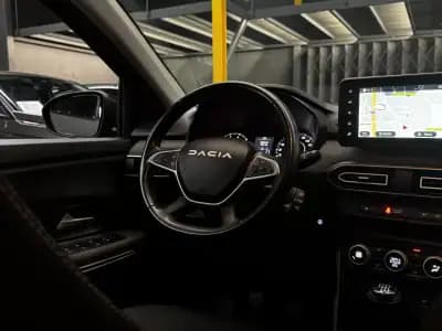 Sell Dacia Jogger 2023 - 17990 EUR, 70650 km - AUTO.MOTO.pt