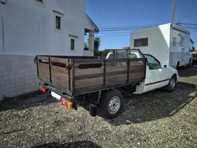 Vendo Ford P 100 1.8 TD PICK UP 101 CV CAIXA ABERTA 1991 - 4500 EUR, 115100 km - AUTO.MOTO.pt