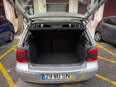 Vendo Volkswagen Golf 2001 - 3250 EUR, 147000 km - AUTO.MOTO.pt