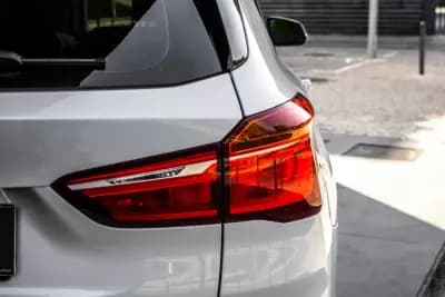 Vendo BMW X1 2021 - 22750 EUR, 130353 km - AUTO.MOTO.pt