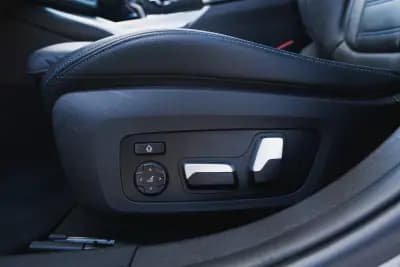 Vendo BMW 320 2020 - 29950 EUR, 171100 km - AUTO.MOTO.pt