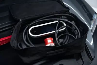 Sell Porsche Taycan 2020 - 76950 EUR, 45000 km - AUTO.MOTO.pt