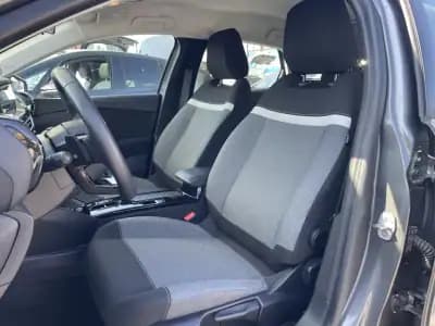 Vendo Citroën C4 2021 - 17890 EUR, 54386 km - AUTO.MOTO.pt