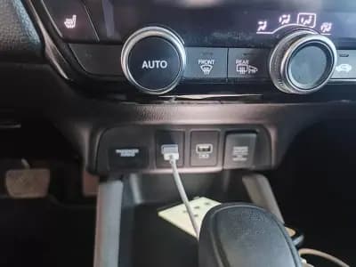 Sell Honda Jazz Crosstar Hybrid 2020 - 21900 EUR, 20000 km - AUTO.MOTO.pt