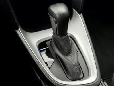 Sell Toyota Yaris Cross 2023 - 26750 EUR, 18000 km - AUTO.MOTO.pt