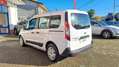 Vendo Ford Transit Connect 2019 - 16900 EUR, 240235 km - AUTO.MOTO.pt
