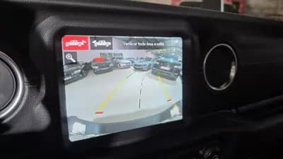 Sell Jeep Gladiator 2021 - 59900 EUR, 125181 km - AUTO.MOTO.pt