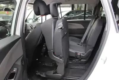 Sell Citroën C4 Spacetourer 2019 - 15400 EUR, 143600 km - AUTO.MOTO.pt