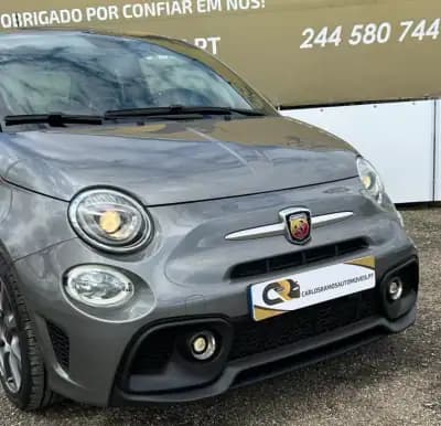 Vendo Abarth 595 2022 - 25900 EUR, 350 km - AUTO.MOTO.pt